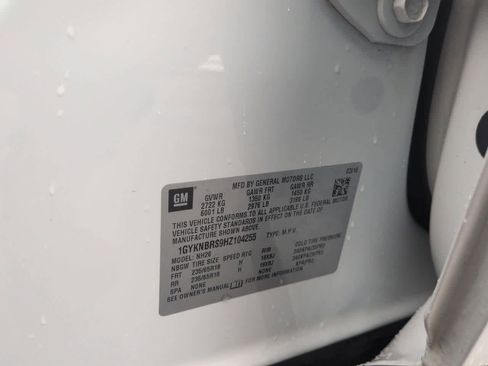 Used 2017 Cadillac XT5 Luxury image 38