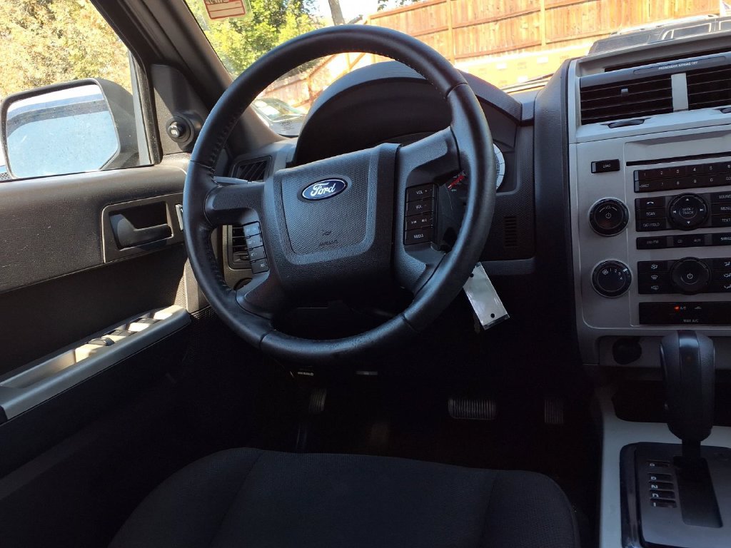 Used 2009 Ford Escape XLT FWD image 20