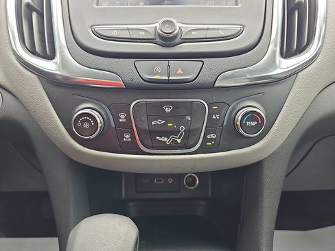 Used 2024 Chevrolet Equinox LS w/ LS Convenience Package FWD image 24