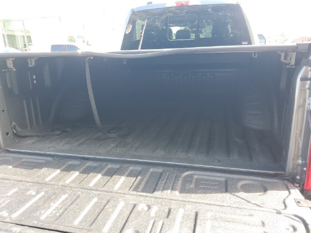 Used 2025 Ford F250 Lariat w/ Black Appearance Package AWD/4WD image 6