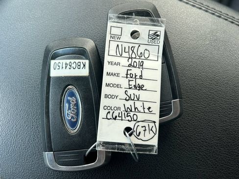 Used 2019 Ford Edge SE w/ SE Fleet Driver's Package FWD image 36