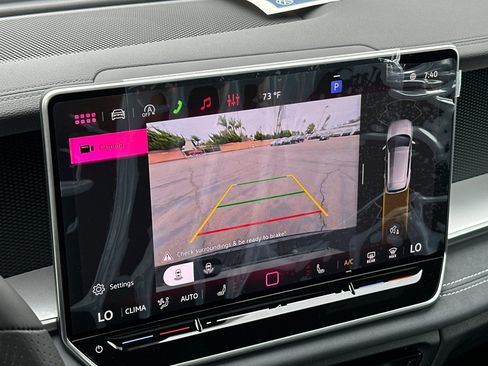 New 2026 Volkswagen Tiguan SE R-Line FWD image 19