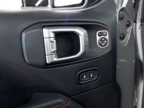 Used 2019 Jeep Wrangler Rubicon image 11