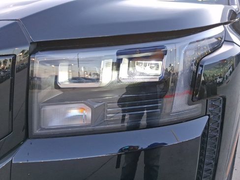 New 2026 Nissan Frontier SV image 31