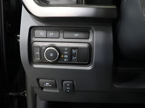 Used 2024 Ford F250 Lariat w/ Lariat Ultimate Package AWD/4WD image 20