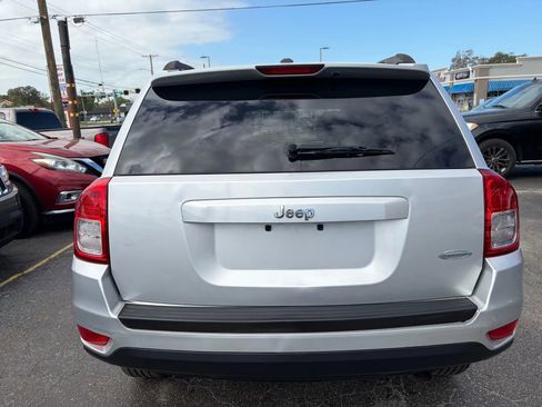 Used 2013 Jeep Compass Latitude image 5