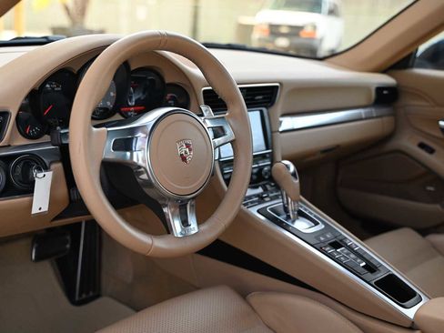 Used 2012 Porsche 911 Carrera S image 21