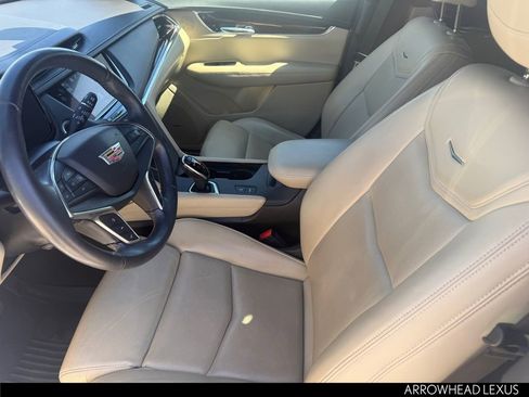 Used 2017 Cadillac XT5 Premium Luxury w/ LPO, Wheel Lock Package image 12