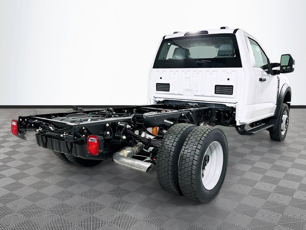 New 2026 Ford F550 4x4 Regular Cab Super Duty image 6