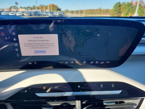 Certified 2026 Buick Enclave Avenir w/ Super Cruise Package image 17