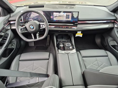 New 2027 BMW 540i xDrive w/ Executive Package AWD/4WD image 29
