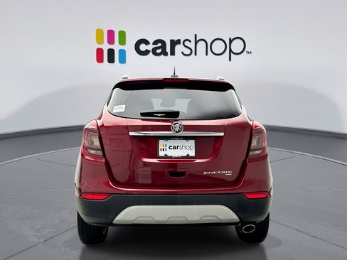 Used 2022 Buick Encore Preferred w/ Safety Package AWD/4WD image 4