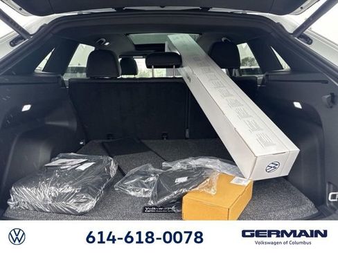 New 2026 Volkswagen Atlas Cross Sport SEL R-Line AWD/4WD image 17