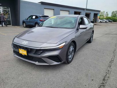 Used 2024 Hyundai Elantra SEL