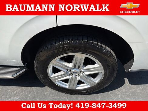 Used 2021 Ford Expedition XLT AWD/4WD image 11