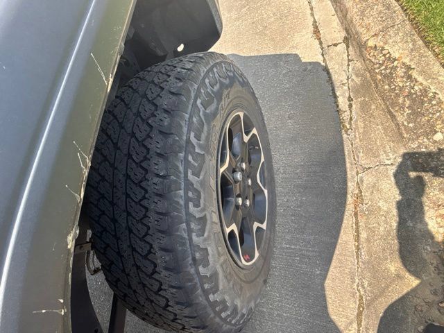 Used 2021 Jeep Wrangler Sport AWD/4WD image 9