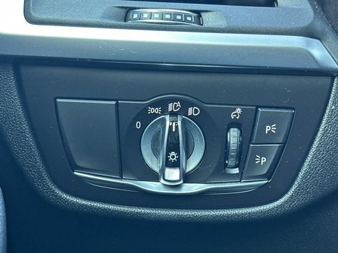 Used 2022 BMW X3 xDrive30i w/ M Sport Package 2 image 42