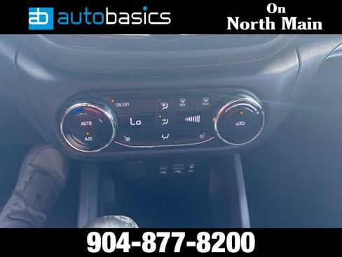 Used 2021 Chevrolet TrailBlazer RS w/ Sun and Liftgate Package FWD image 35