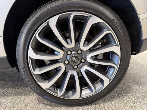 Used 2018 Land Rover Range Rover Autobiography AWD/4WD image 13