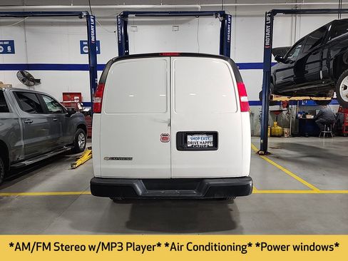 Used 2020 Chevrolet Express 2500 image 6