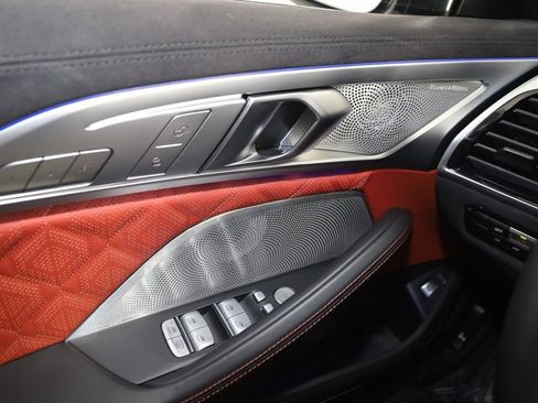 Used 2025 BMW M8 Competition image 43