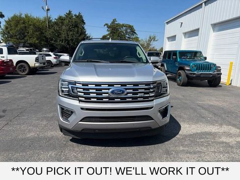 Used 2019 Ford Expedition Limited w/ Driver Assistance Package RWD image 2