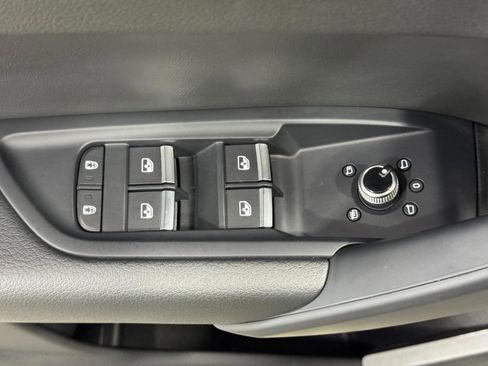 Certified 2023 Audi Q5 2.0T Premium w/ Convenience Package image 25