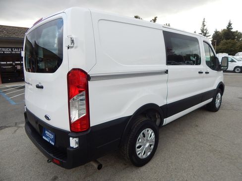 Used 2024 Ford Transit 250 Low Roof w/ Exterior Upgrade Package image 4