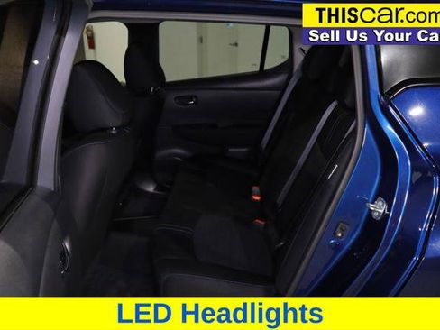 Used 2022 Nissan Leaf SV w/ SV Technology Package image 18