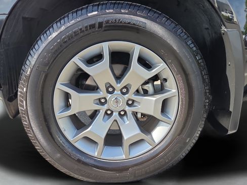 Used 2021 Nissan Frontier SV image 31