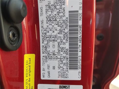 Used 2012 Toyota Tacoma PreRunner w/ SR5 Pkg image 34