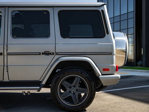 Used 2016 Mercedes-Benz G 550 image 10