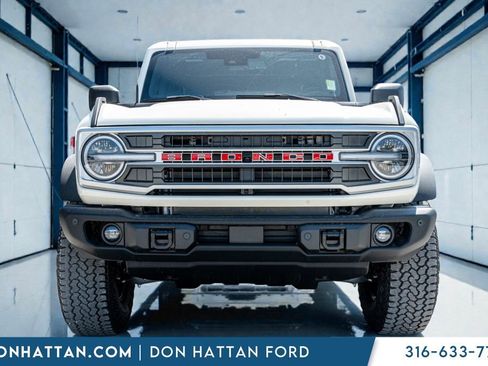 New 2026 Ford Bronco Outer Banks w/ Sasquatch Package AWD/4WD image 31