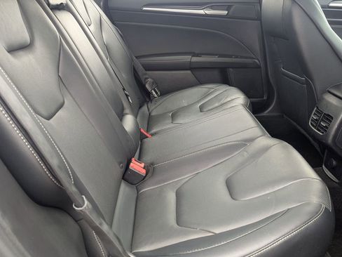 Used 2019 Ford Fusion Energi Titanium image 28