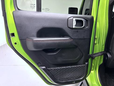Used 2018 Jeep Wrangler Unlimited Rubicon AWD/4WD image 20