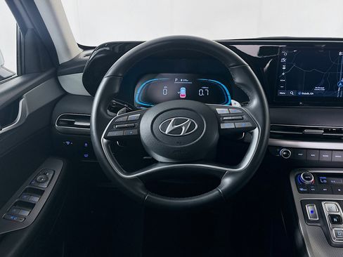 Used 2025 Hyundai Palisade SEL image 17