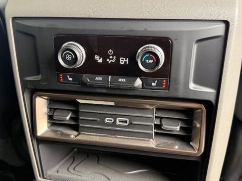 New 2025 GMC Hummer EV 2X image 17