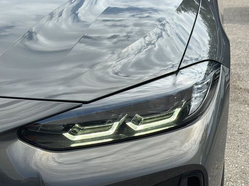 Used 2022 BMW 440i xDrive M440i xDrive w/ Premium Package image 9