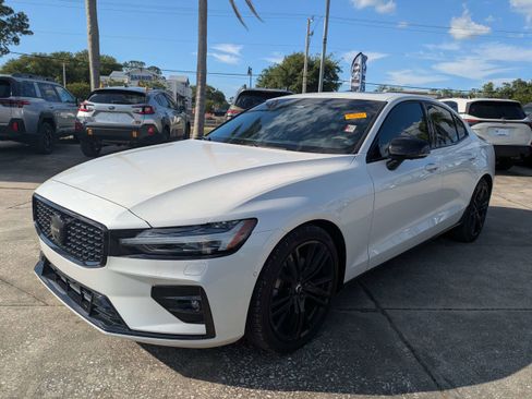 Certified 2024 Volvo S60 B5 Plus w/ Climate Package FWD image 8