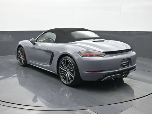 Certified 2025 Porsche 718 Boxster S RWD image 3