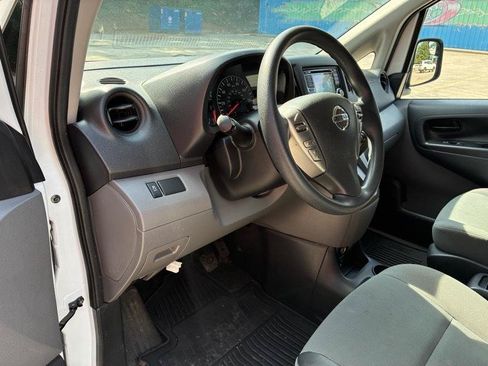 Used 2019 Nissan NV200 S w/ Cruise Control Package FWD image 30