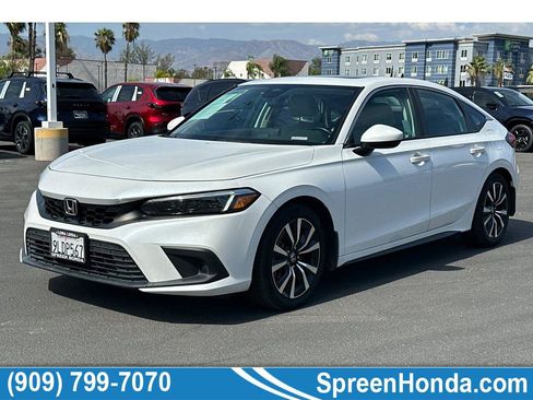 Used 2024 Honda Civic EX-L image 1