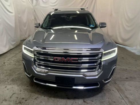 Used 2021 GMC Acadia SLE w/ Driver Convenience Package image 3