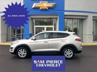 Used 2020 Hyundai Tucson SE image 1