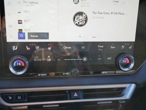 Used 2026 Lexus RX 350 AWD w/ Convenience Package image 22