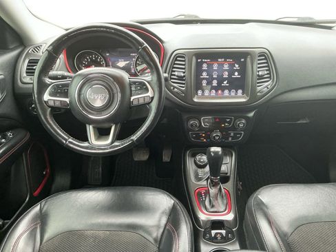 Used 2018 Jeep Compass Trailhawk image 17