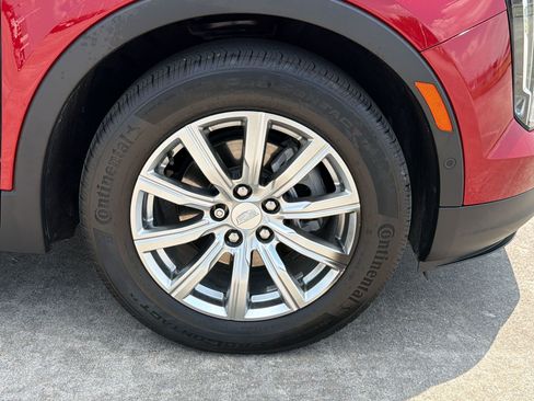 Used 2021 Cadillac XT4 Premium Luxury FWD image 12