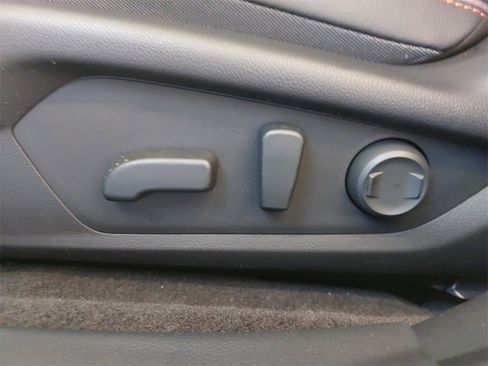 Used 2025 Subaru Crosstrek 2.5i Limited image 26