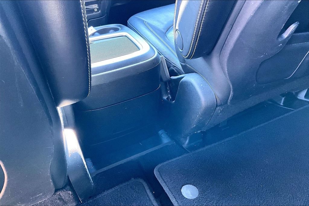 Used 2020 Chrysler Pacifica Touring-L Plus w/ Advanced Safetytec Group FWD image 25