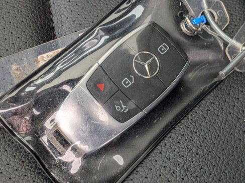 Certified 2023 Mercedes-Benz GLE 350 4MATIC image 38